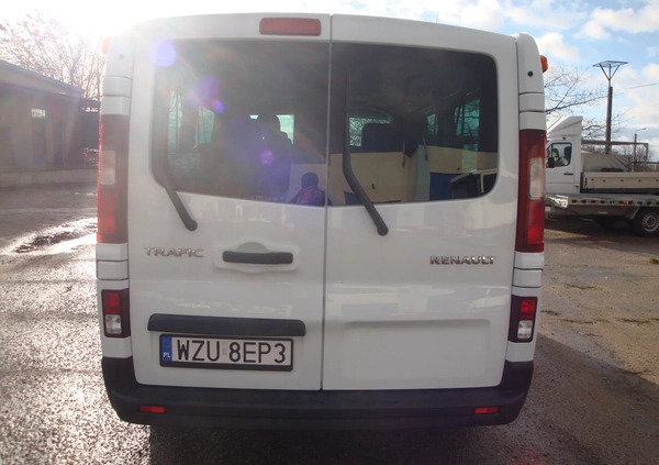 Renault Trafic cena 77000 przebieg: 217500, rok produkcji 2017 z Żuromin małe 137